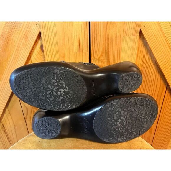 Clarks Women’s Sandals Black Sz 9M Leather  Slides Twists - Picture 7 of 8